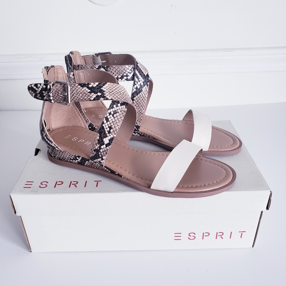 Snake Delaney Sandals - Picture 4 of 6
